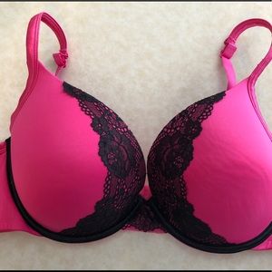 Cacique Hot Pink Boost Plunge Bra 44C